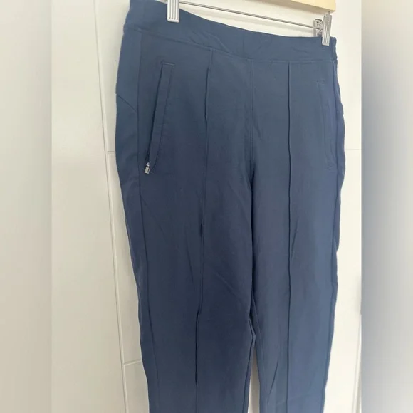 Athleta Women's Pants - Picture 2 of 5